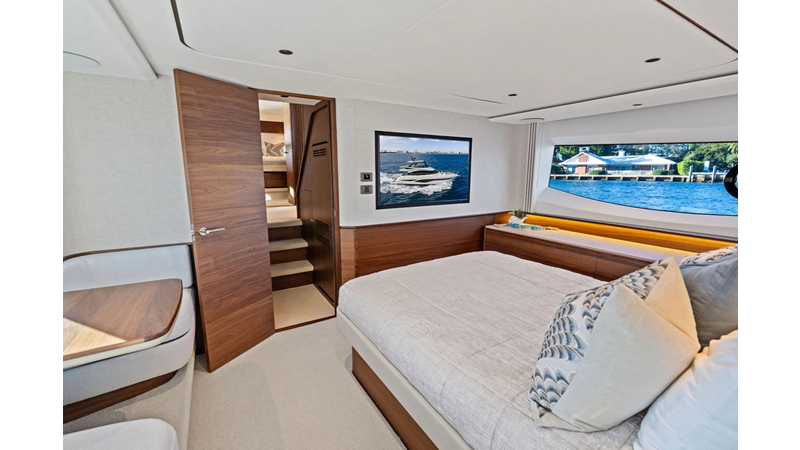 Photo of PRINCESS YACHTS R&R 65'