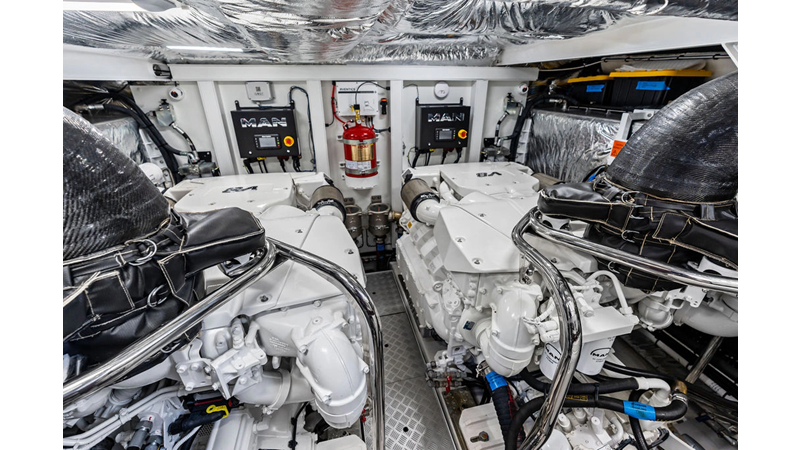 Photo of PRINCESS YACHTS R&R 65'