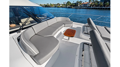 2025 PRINCESS YACHTS F65 - photo 11