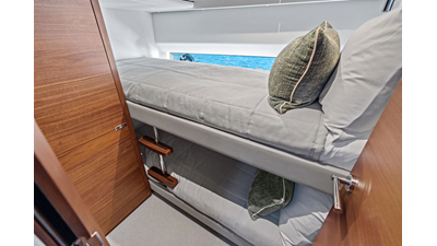 2025 PRINCESS YACHTS F65 - photo 38