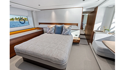 2025 PRINCESS YACHTS F65 - photo 40