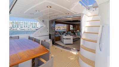 2011 SUNSEEKER 88 Yacht - photo 40