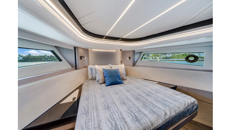 Photo of SUNSEEKER OUR TRADE 55'