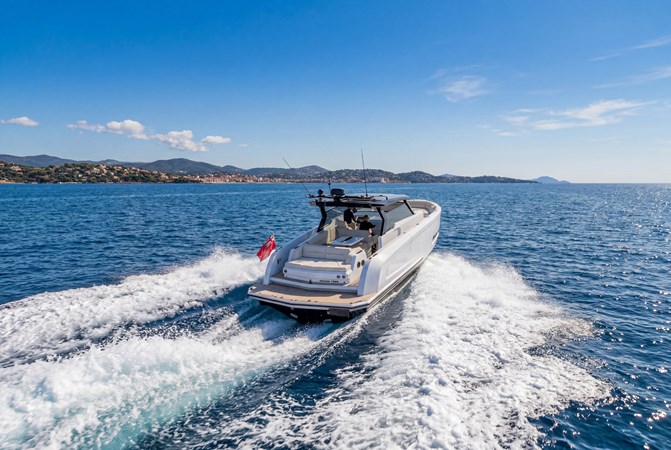 Photo of VANQUISH YACHTS VQ45 46'
