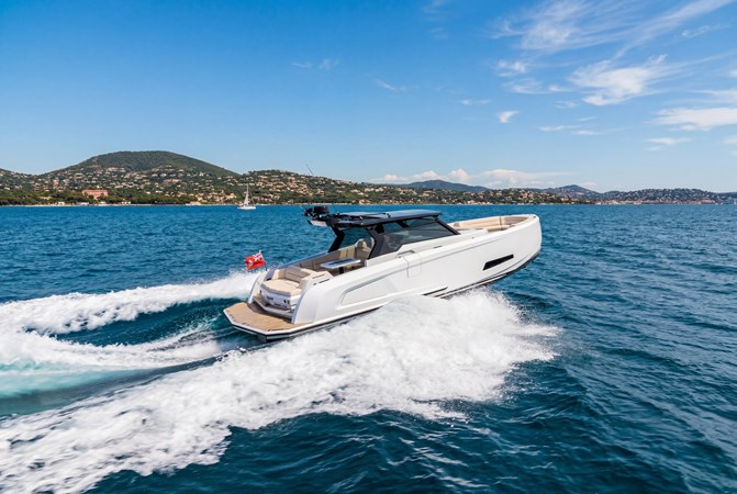 Photo of VANQUISH YACHTS VQ45 46'