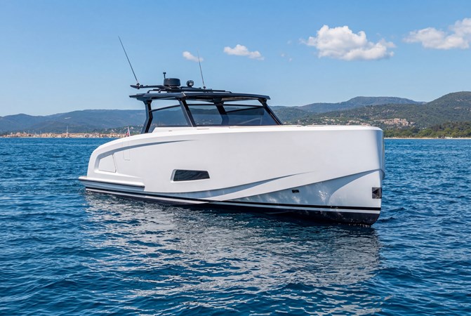 2025 &bull; Vanquish Yachts &bull; Vq45 &bull; Vq45