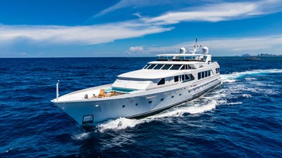 2000 CHRISTENSEN Raised Pilothouse - photo 1
