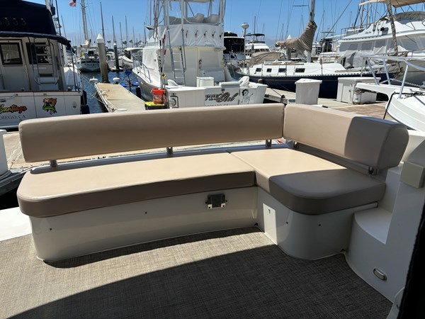 Photo of CARVER YACHTS Aqueous Solution 35' 6