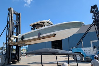 2024 BOSTON WHALER 350 Realm - photo 9