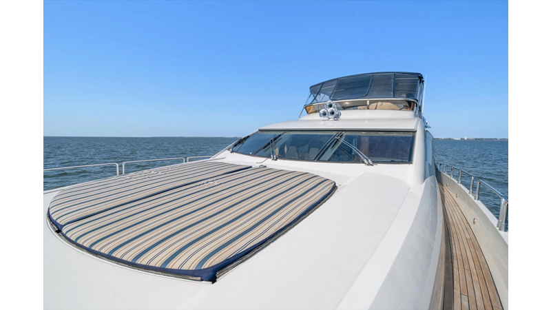 Photo of SUNSEEKER VANGUARD 82'
