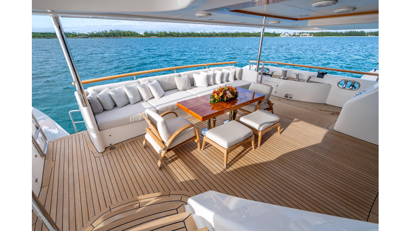2011 BENETTI YACHTS Classic 121