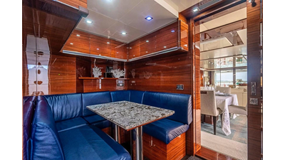 2011 BENETTI YACHTS Classic 121 - photo 18