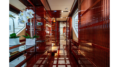 2011 BENETTI YACHTS Classic 121 - photo 19