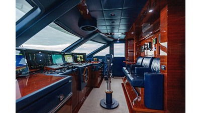 2011 BENETTI YACHTS Classic 121 - photo 79