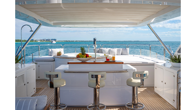2011 BENETTI YACHTS Classic 121 - photo 91