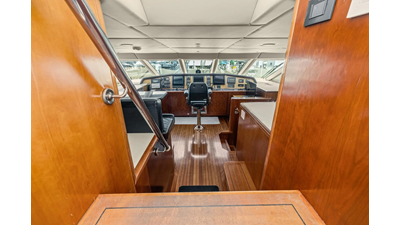 1999 TRINITY Raised Pilothouse - photo 31