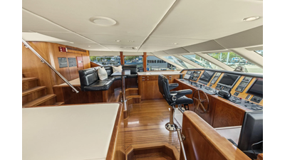 1999 TRINITY Raised Pilothouse - photo 33