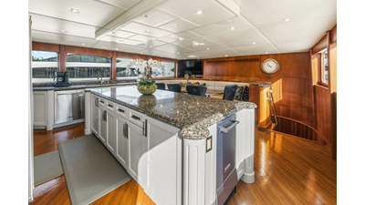 1999 TRINITY Raised Pilothouse - photo 40