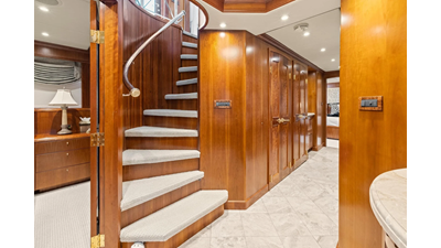 1999 TRINITY Raised Pilothouse - photo 44