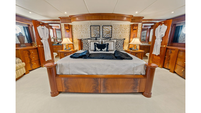 1999 TRINITY Raised Pilothouse - photo 47