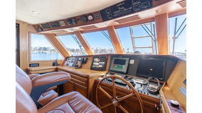 2007 GRAND ALASKAN Enclosed Bridge CPMY - photo 19