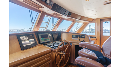 2007 GRAND ALASKAN Enclosed Bridge CPMY - photo 20