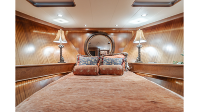 2007 GRAND ALASKAN Enclosed Bridge CPMY - photo 26