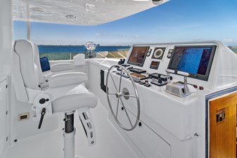 1998 BURGER BOAT COMPANY Raised Pilothouse - photo 35