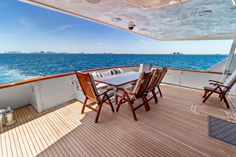 1998 BURGER BOAT COMPANY Raised Pilothouse - photo 41