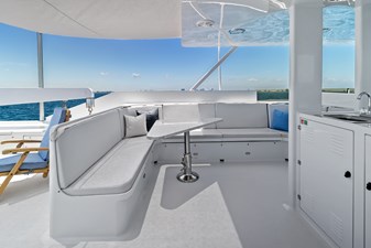 1998 BURGER BOAT COMPANY Raised Pilothouse - photo 32
