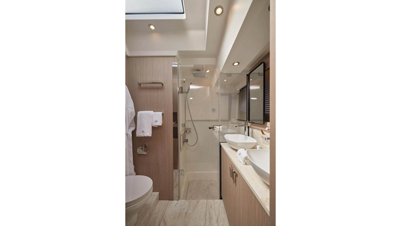Photo of PRESTIGE F5.7 57'