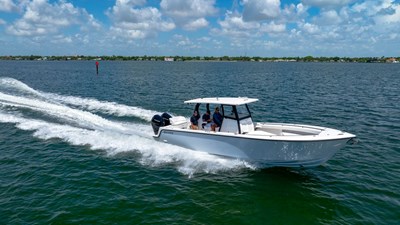2027 REEF RUNNER 340 Open - photo 5