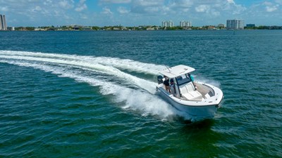 2027 REEF RUNNER 340 Open - photo 15