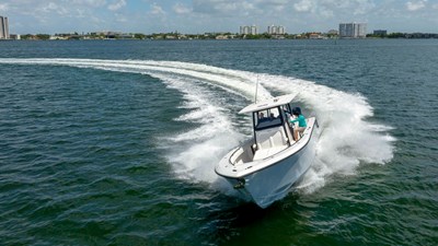 2027 REEF RUNNER 340 Open - photo 16