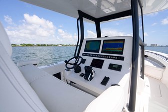2027 REEF RUNNER 340 Open - photo 58