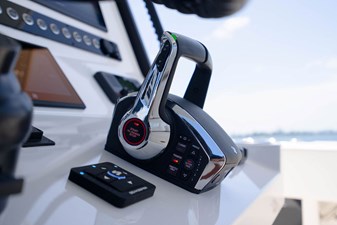 2027 REEF RUNNER 340 Open - photo 64