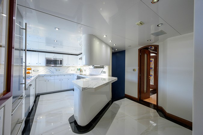 Photo of CHEOY LEE CHARLOTTE ANN 125'