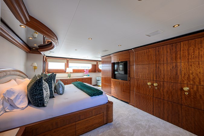 Photo of CHEOY LEE CHARLOTTE ANN 125'