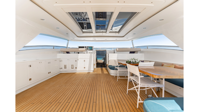 2011 MENGI YAY Raised Pilothouse - photo 12