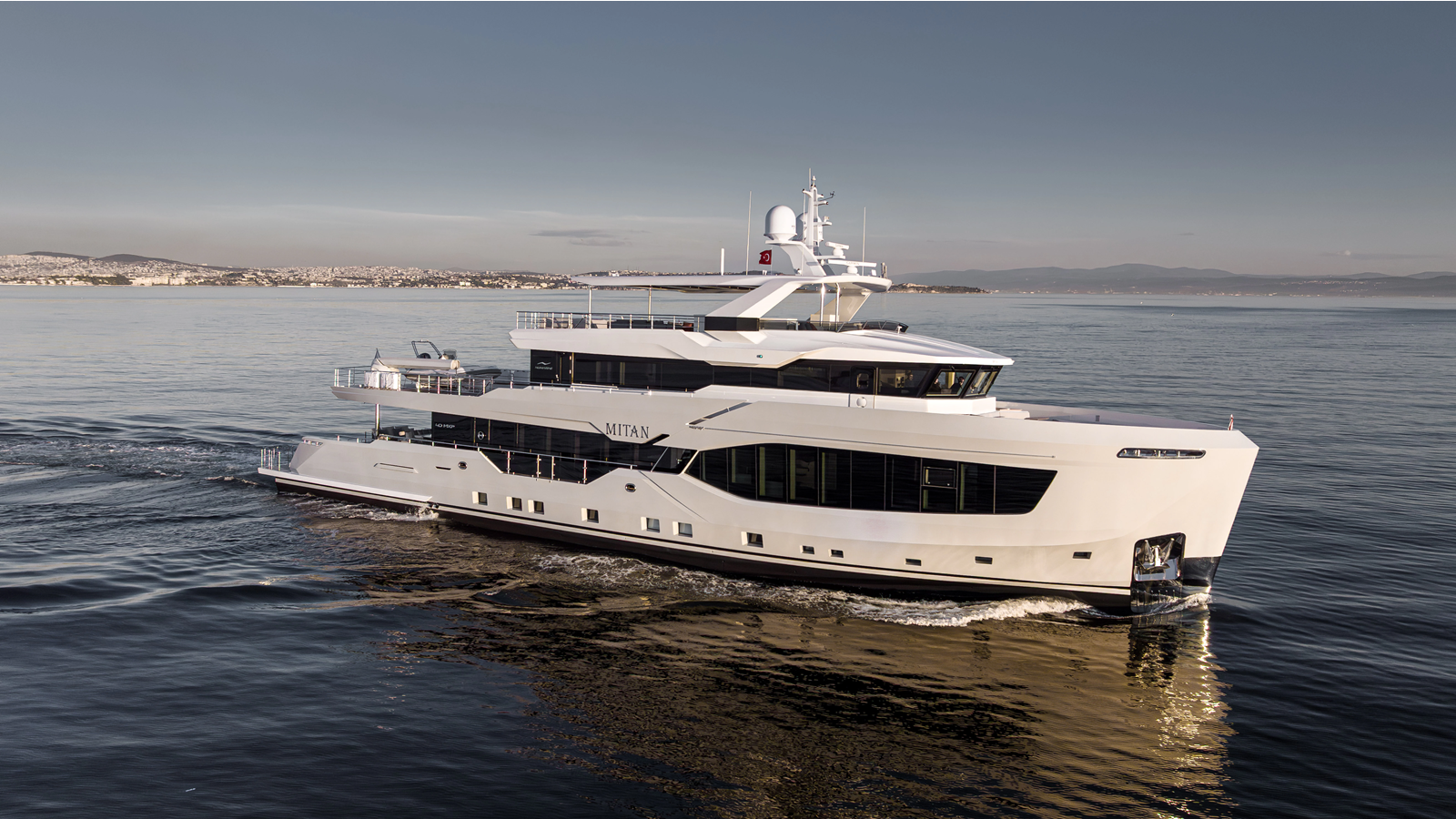 Numarine 40MXP — view 1