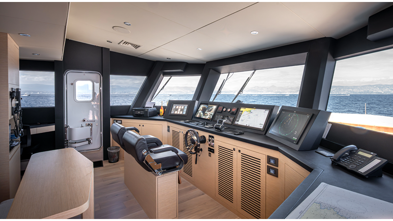 Photo of NUMARINE NUMARINE 37XP-21 121'