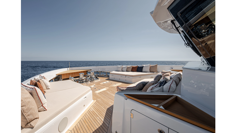 Photo of NUMARINE NUMARINE 37XP-21 121'