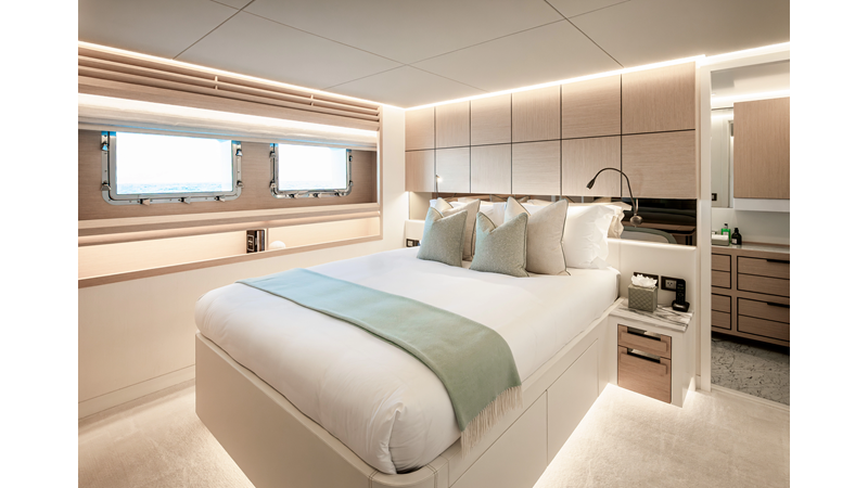 Photo of NUMARINE NUMARINE 37XP-21 121'