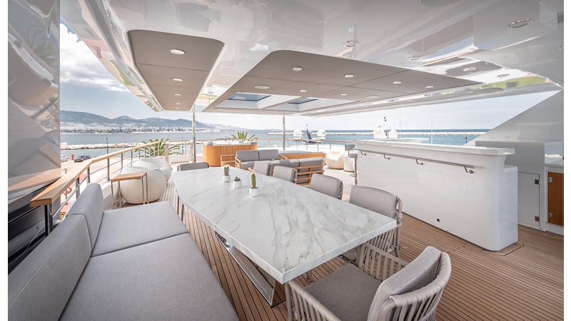 Photo of NUMARINE NUMARINE 37XP-21 121'