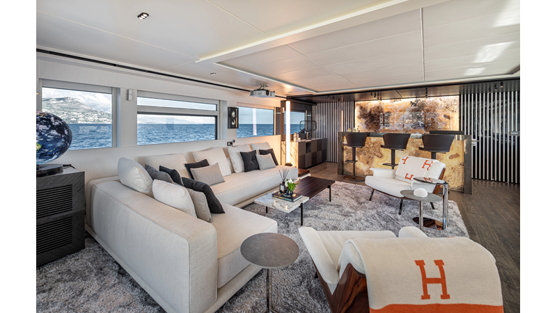 Photo of NUMARINE NUMARINE 37XP-21 121'