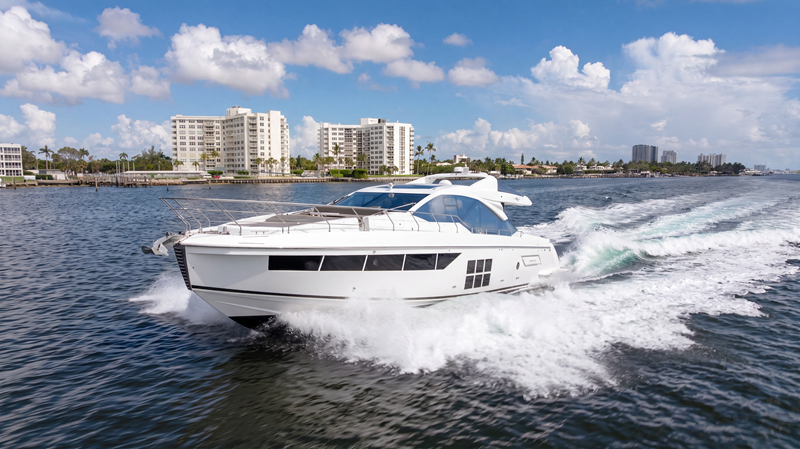2019 AZIMUT YACHTS S7