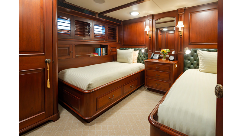 Photo of DELTA MARINE Marlinda 132'