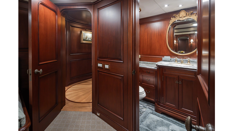 Photo of DELTA MARINE Marlinda 132'