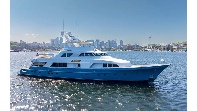 1989 DELTA MARINE Flybridge Motoryacht