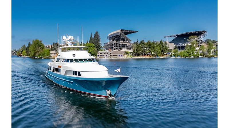 1989 DELTA MARINE Flybridge Motoryacht